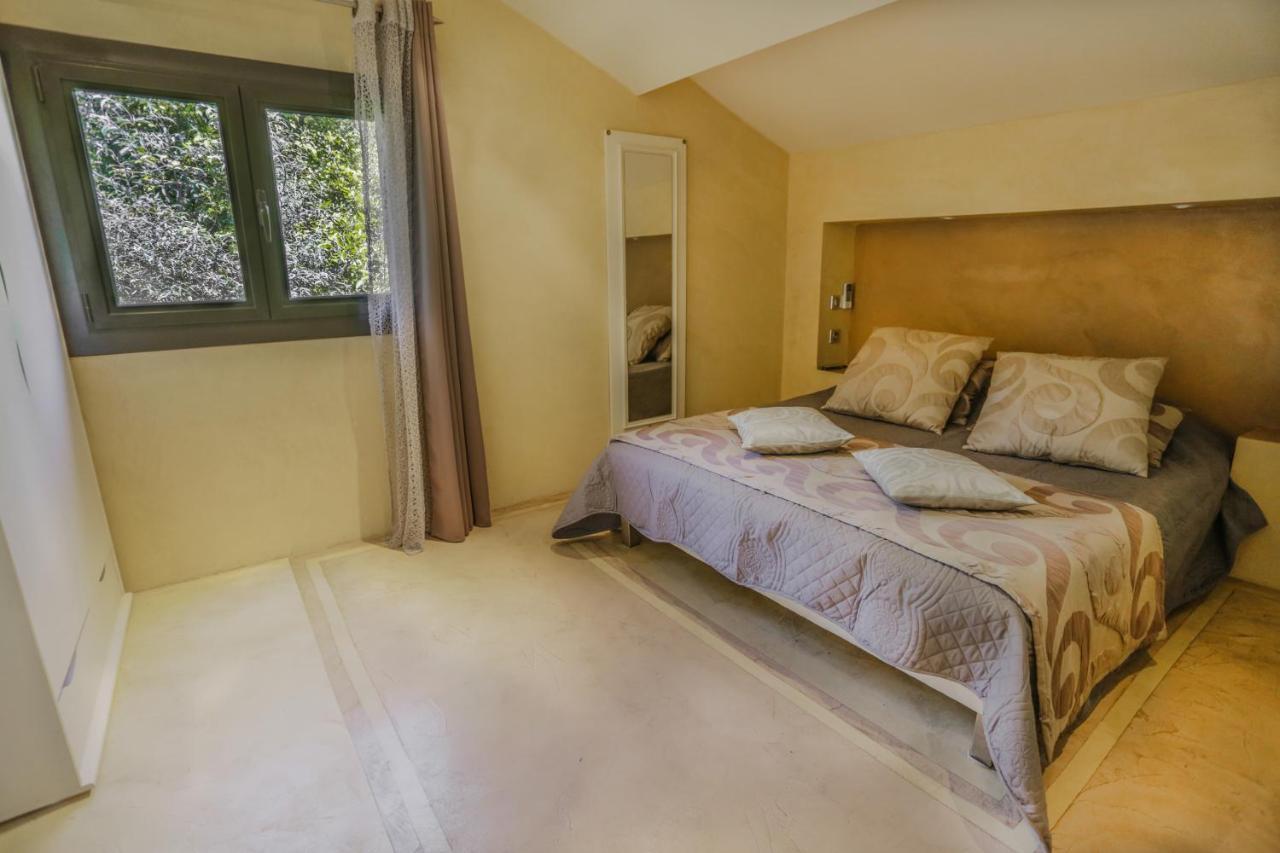 Chambre D'Hotes Couvent D'Alando Eksteriør bilde